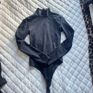 Abercrombie & Fitch Black Long Sleeve Top